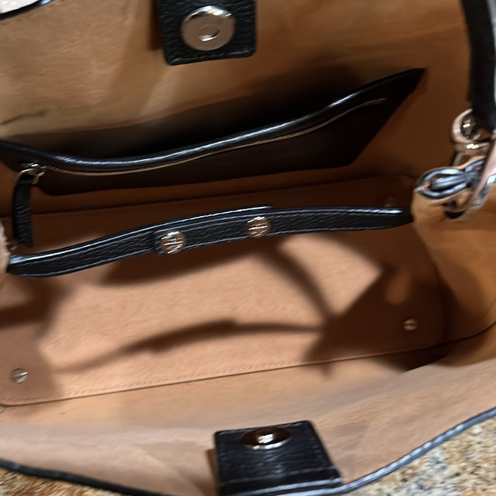 MCM Leather Visetos Shoulder Bag - Picture 8 of 12